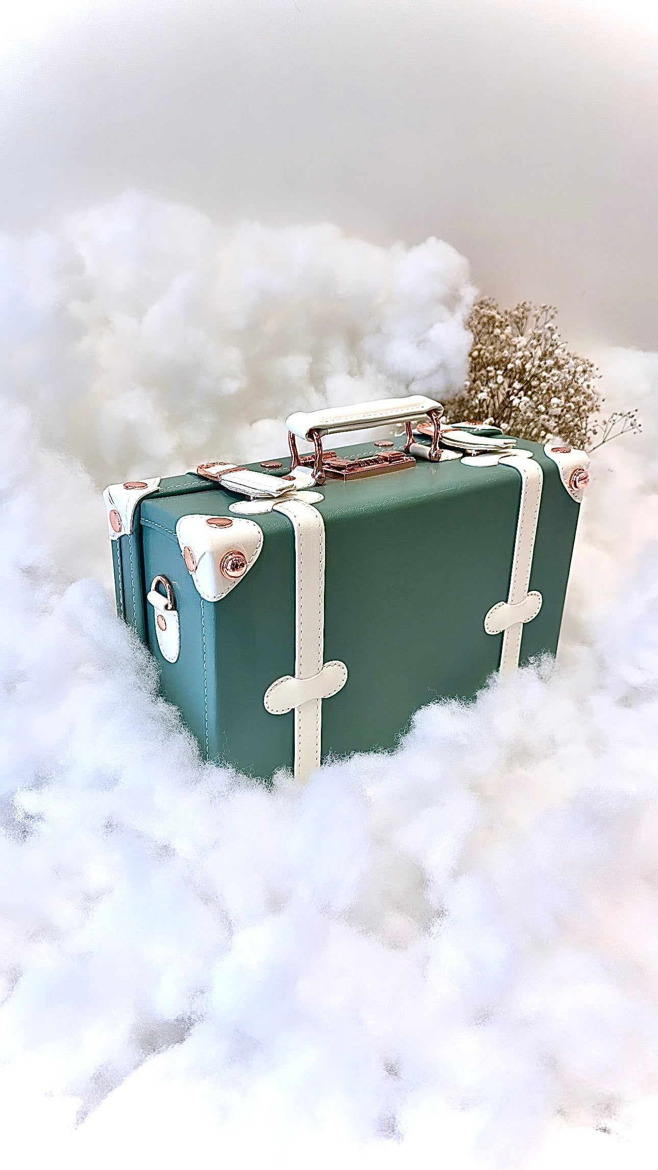 Pastel Green Keepsake case